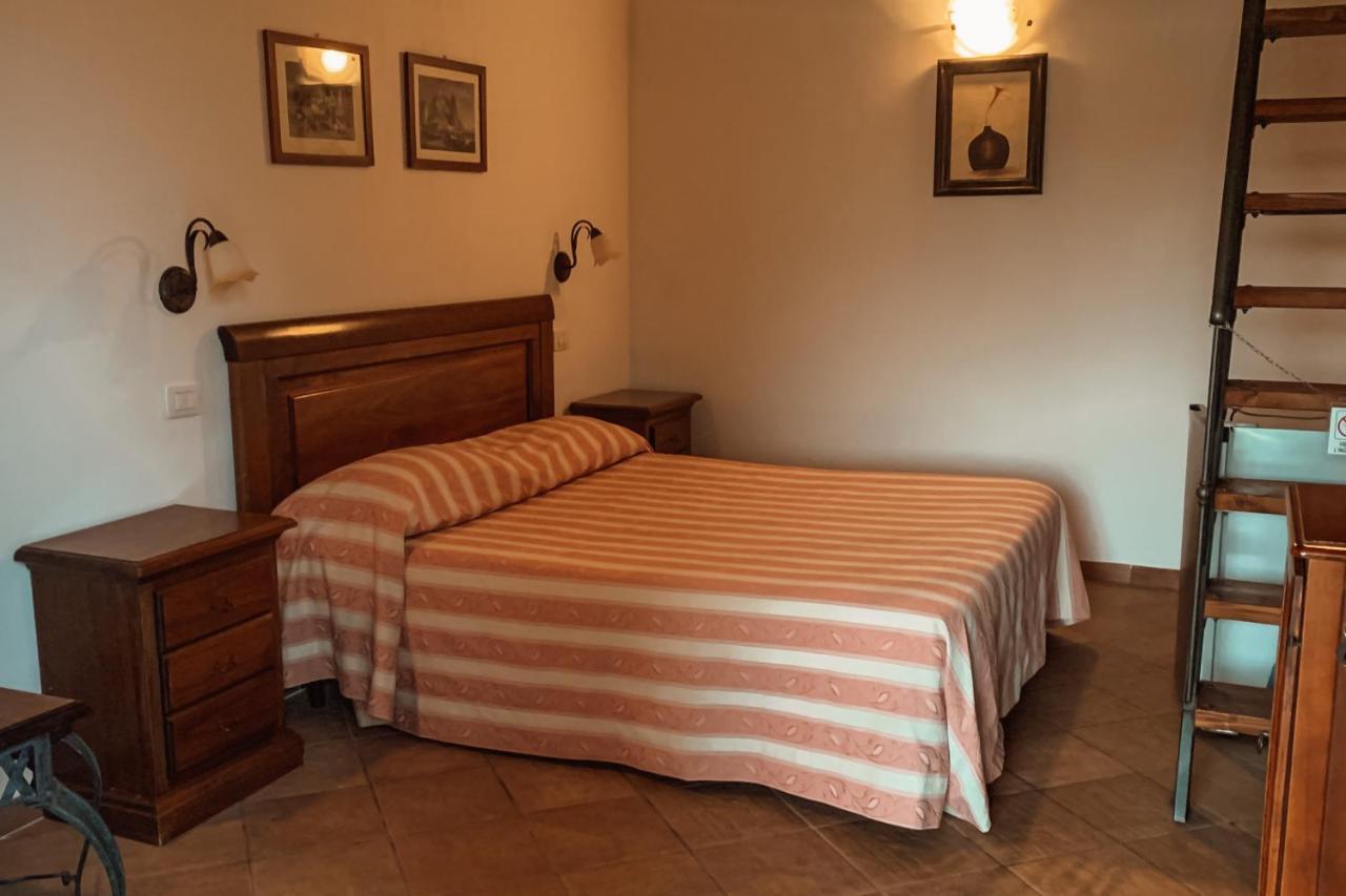 Agriturismo Il Puntoncino Marsiliana Exteriör bild