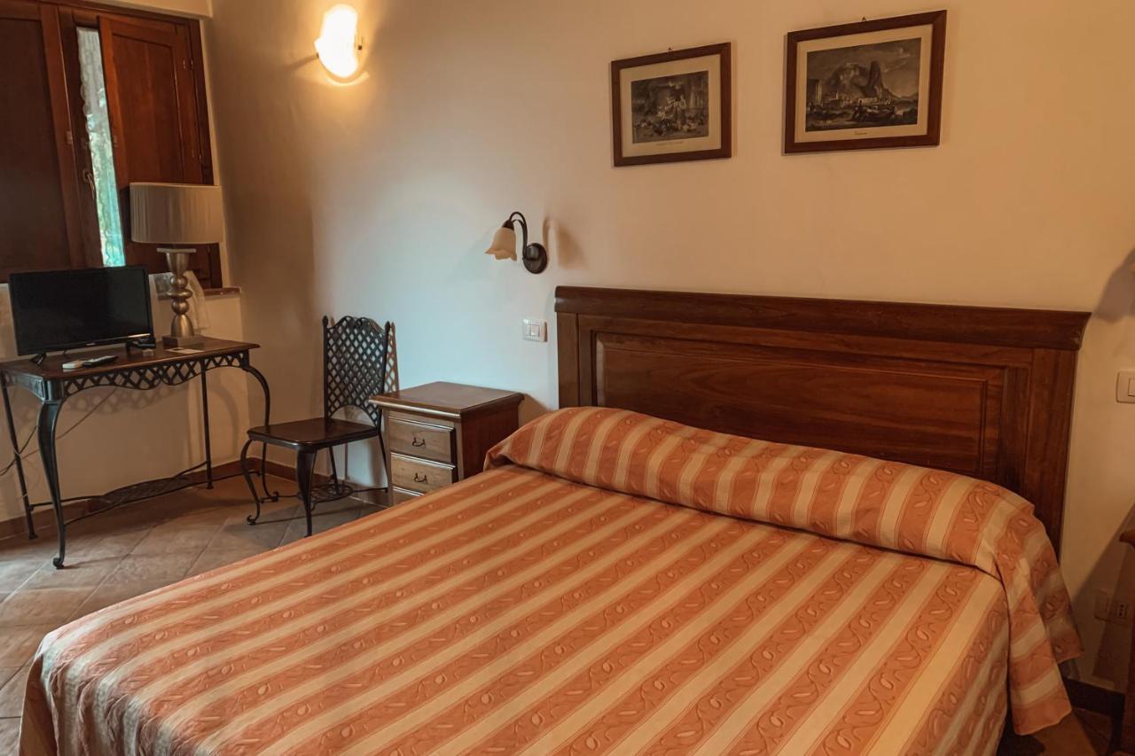 Agriturismo Il Puntoncino Marsiliana Exteriör bild